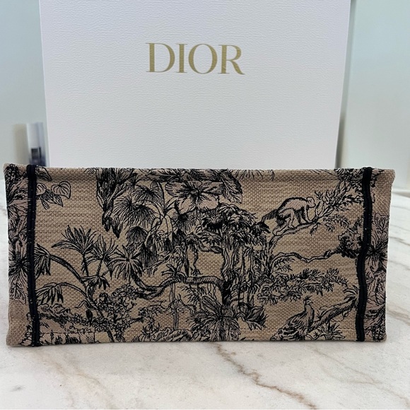NWT Dior Book Tote Medium Canvas Embroidered Dioriviera Toile De Jouy Black Tan - Picture 9 of 16